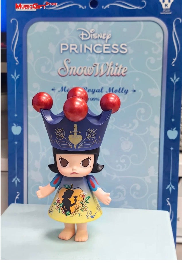100% Snow White Royal Molly Figure